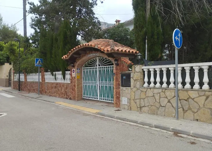 Gan Eden Villa *